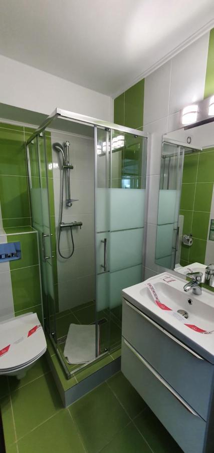 Motel Didona B Sendreni ภายนอก รูปภาพ