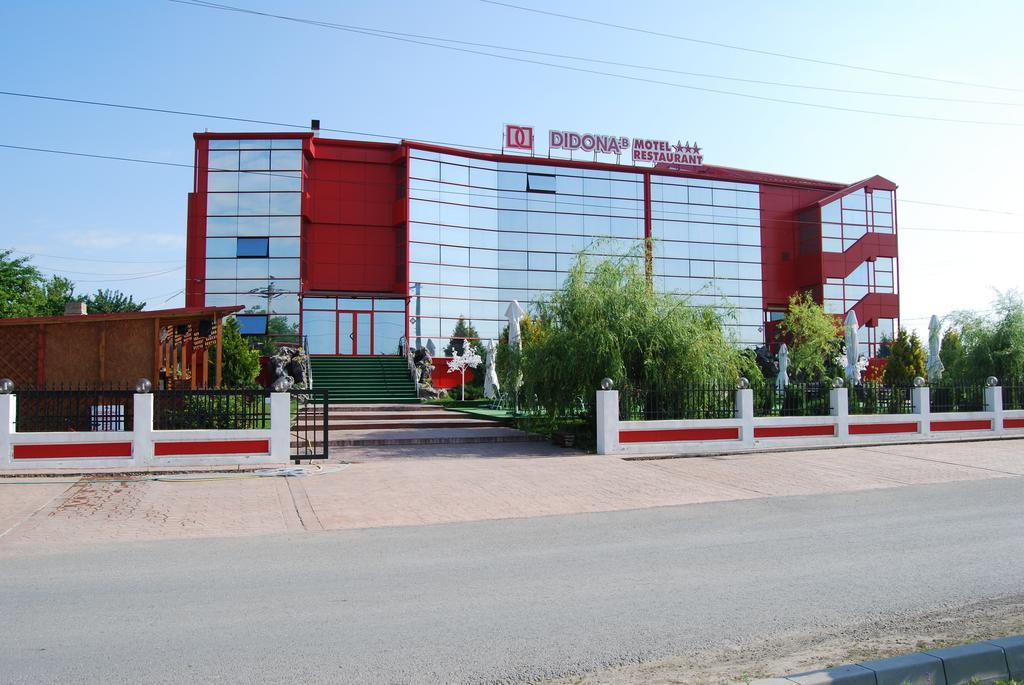 Motel Didona B Sendreni ภายนอก รูปภาพ
