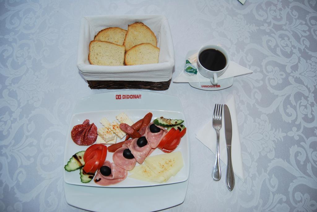 Motel Didona B Sendreni ภายนอก รูปภาพ
