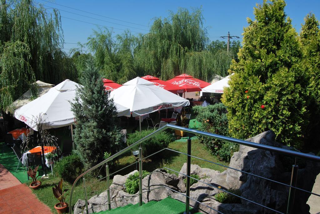 Motel Didona B Sendreni ภายนอก รูปภาพ